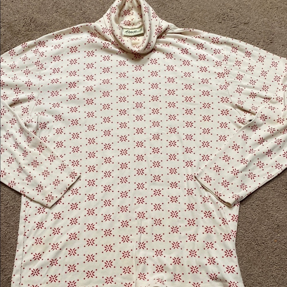 Vintage Cream and Red Women’s Medium Turtleneck Sweater with Geometric Pattern